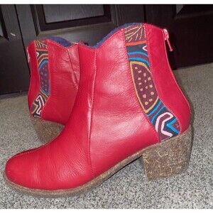Handmade Mabacol Red - Colorful, Eco-Friendly, Zip-Up, Natural Materials 39
